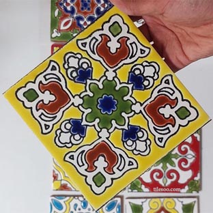 نمونه کار کاشی دست ساز سنتی