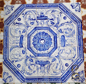 طرح کاشی نقاشی ابی و سفید