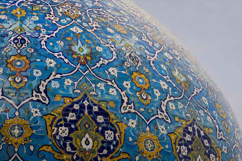 کاشی برای گنبد مسجد