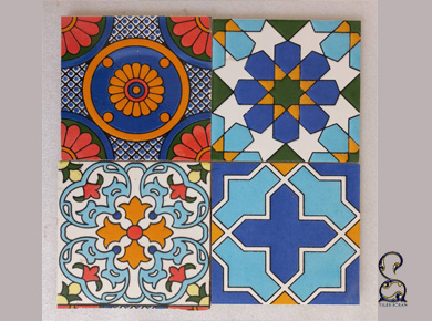 کاشی آبی سنتی طرح هفت رنگ